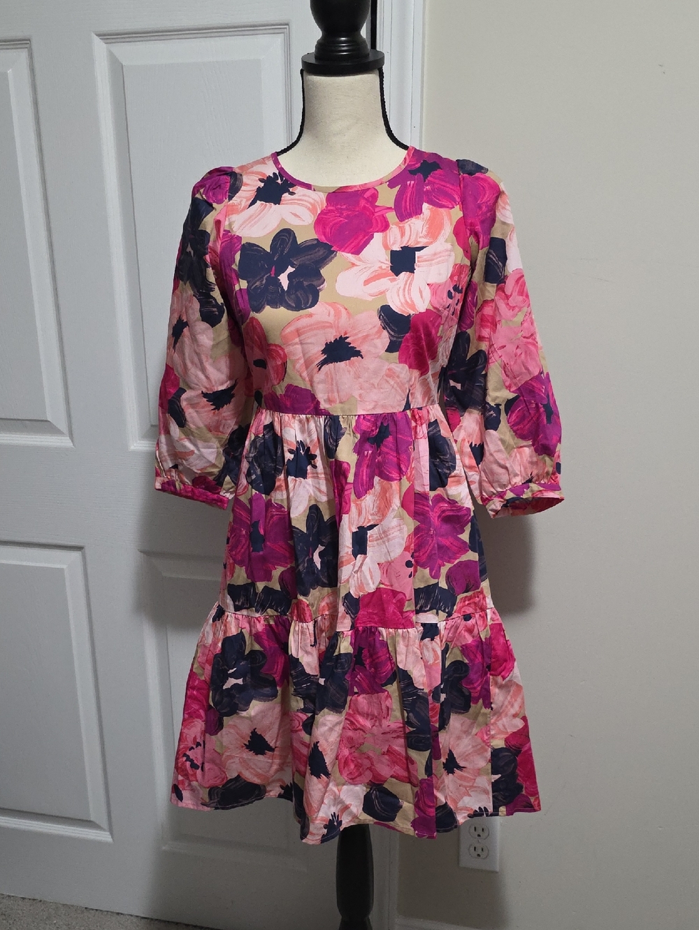 Tyler Boe Phoebe 3/4 Puff Sleeve Tiered Floral Dress XS Pink Magenta